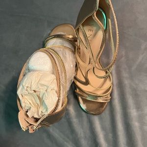 Womens heels
